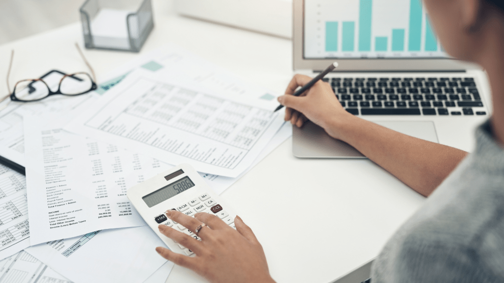 ¿Qué es el complemento salarial en la nómina?