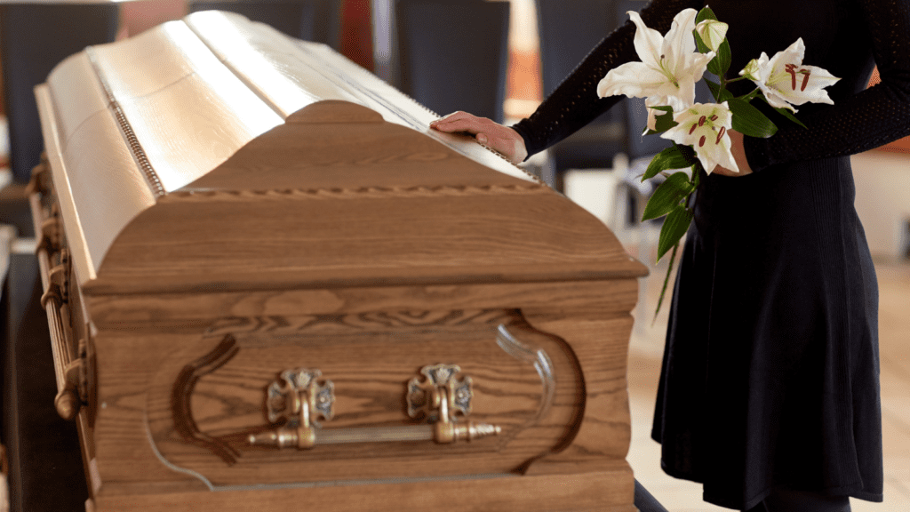¿En qué consiste el auxilio por defunción?